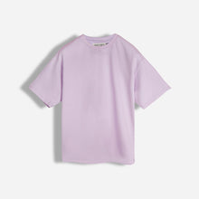 Load image into Gallery viewer, Oversized T-shirt
